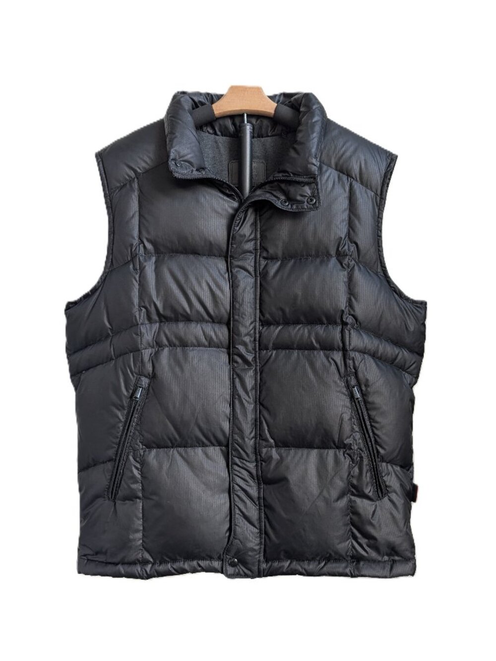 TUMI Pack-A-Way Down Puffer Vest | Large
